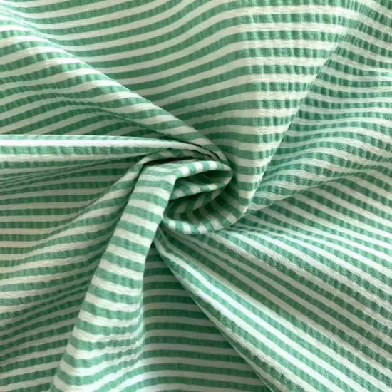 Immer mehr Menschen entscheiden sich für 115 g/m² durchgefärbtes Kreppstoff-Tuch aus 100 % Polyester